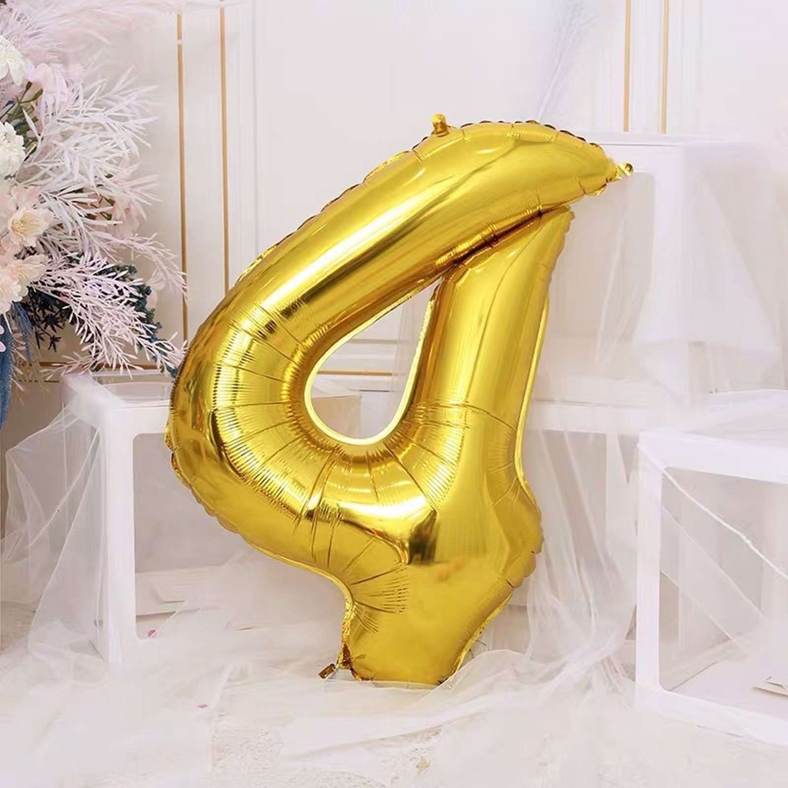 Шары воздушные фольгированные 40" Цифра 4, цвет золотой