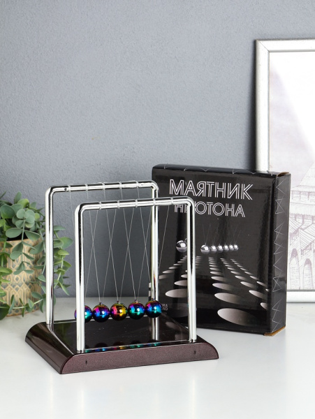 Маятник настольный антистресс «Шары Ньютона. Колыбель техно», пластик, бензиновые шары, 18×15×17.5 с