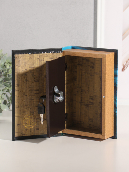 Шкатулка книга-сейф «Птицы. Зимородок» дерево, искусственная кожа, 21×13×5 см